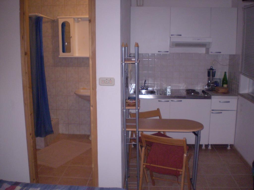 Apartments Zuvela Đảo Korčula Phòng bức ảnh